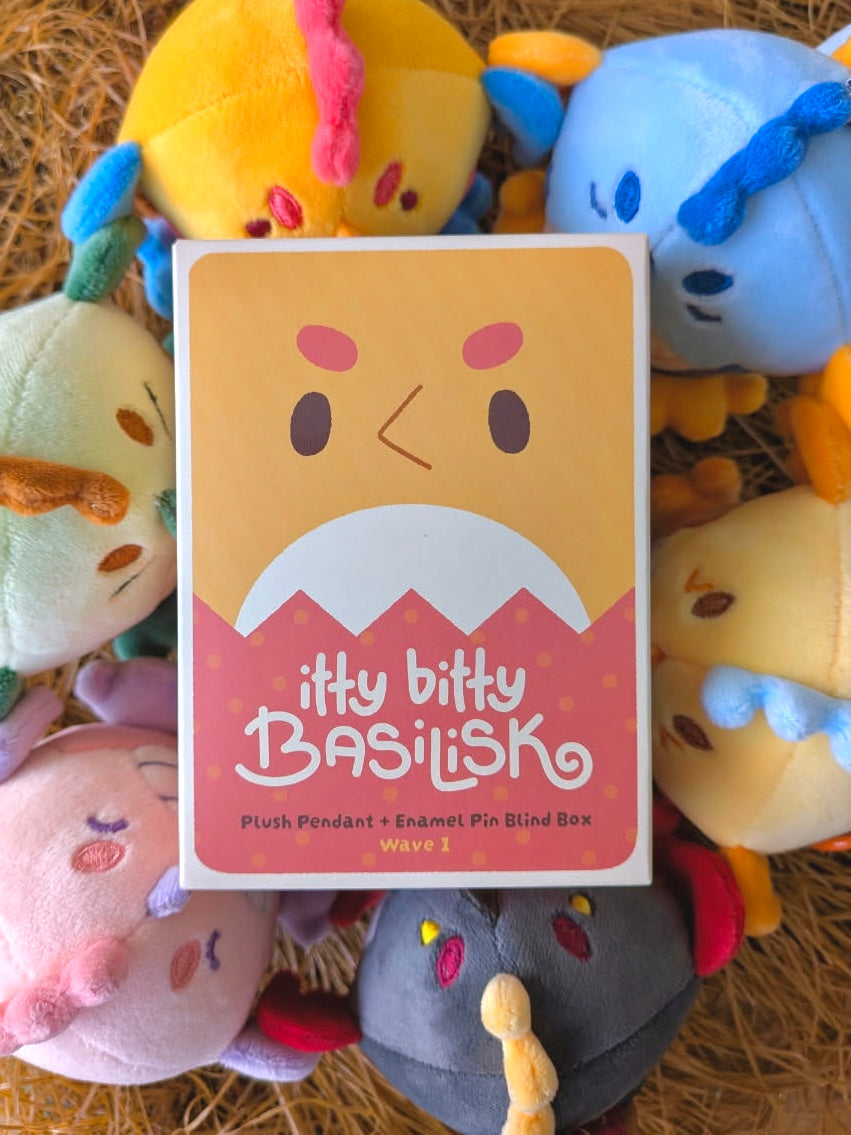 Colgante de peluche de basilisco diminuto